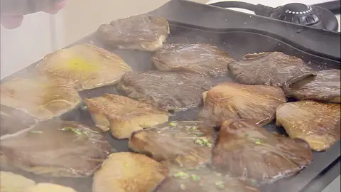 Cocina las setas en la plancha Cocina las setas en la plancha