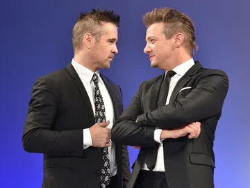 Jeremy Renner y Colin Farrell Jeremy Renner y Colin Farrell