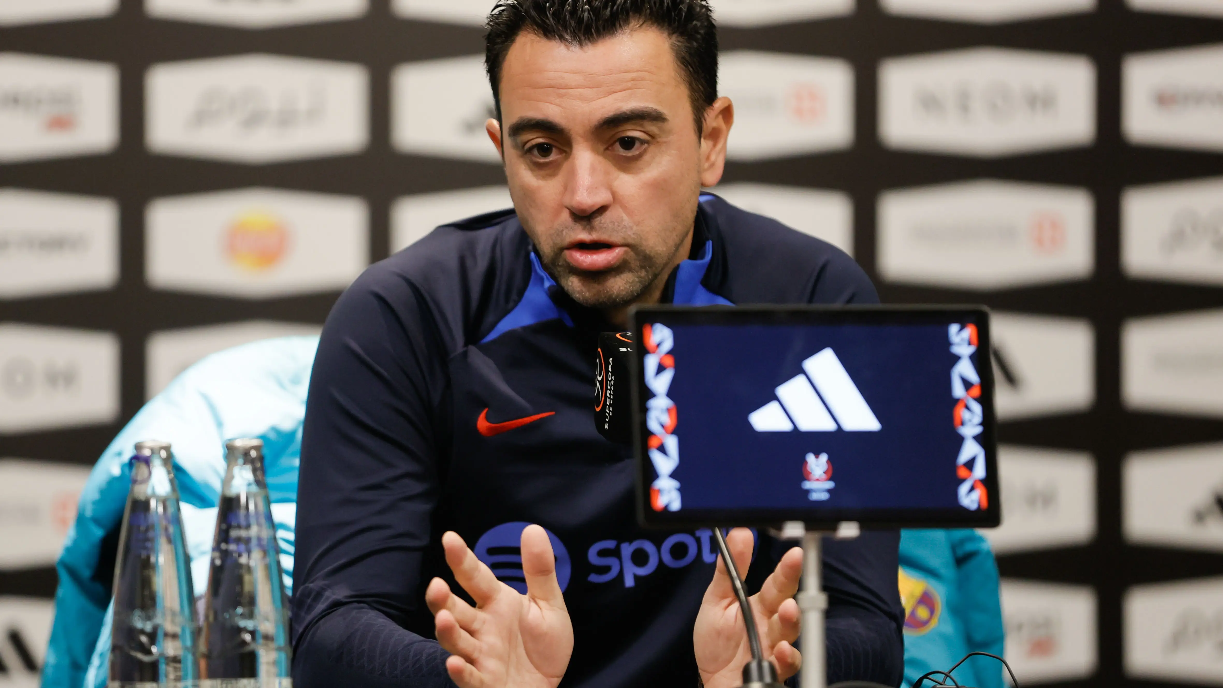 Xavi Hernández, en la rueda de prensa en Riad, Arabia Saudí Xavi Hernández, en la rueda de prensa en Riad, Arabia Saudí