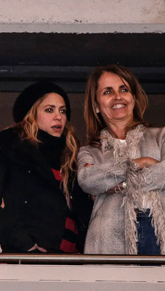 Shakira y Montserrat Bernabeu