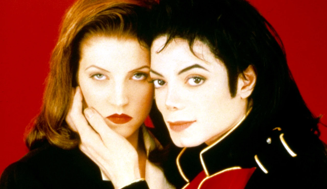 Lisa Marie Presley y Michael Jackson