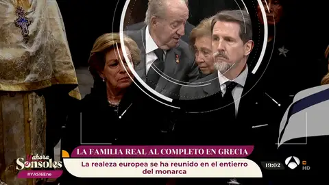 Analizamos los gestos de la Familia Real española, reunida casi al completo en el funeral de Constantino II Analizamos los gestos de la Familia Real española, reunida casi al completo en el funeral de Constantino II