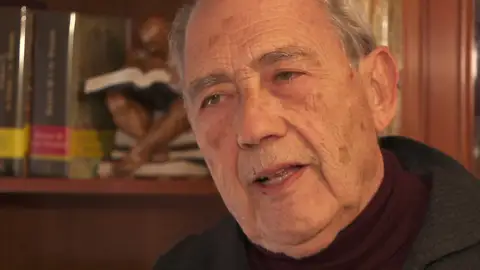 Carlos San Juan, impulsor del movimiento 'Soy mayor, no idiota' Carlos San Juan, impulsor del movimiento 'Soy mayor, no idiota'