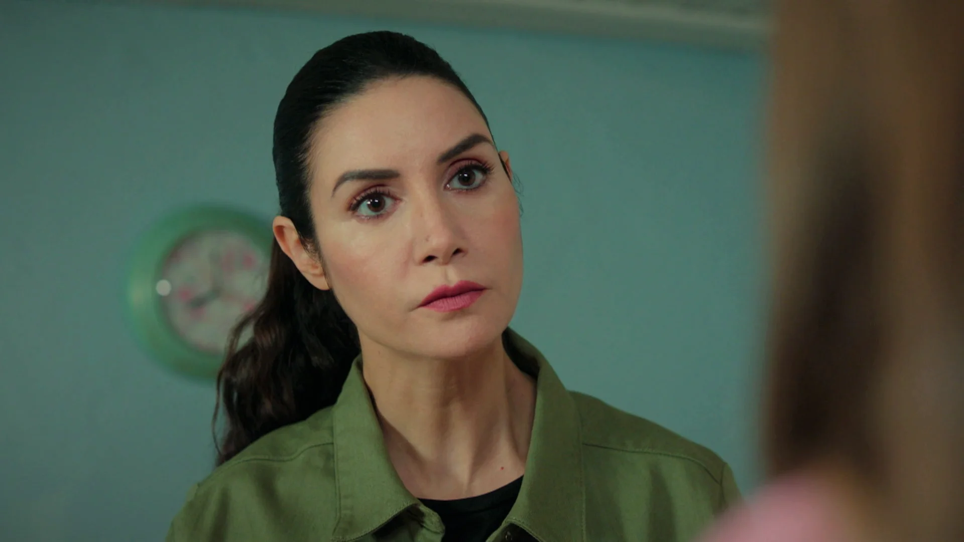 La advertencia de Harika a Suzan: "Haz lo que tengas que hacer, pero no me voy a ir del colegio" La advertencia de Harika a Suzan: "Haz lo que tengas que hacer, pero no me voy a ir del colegio"