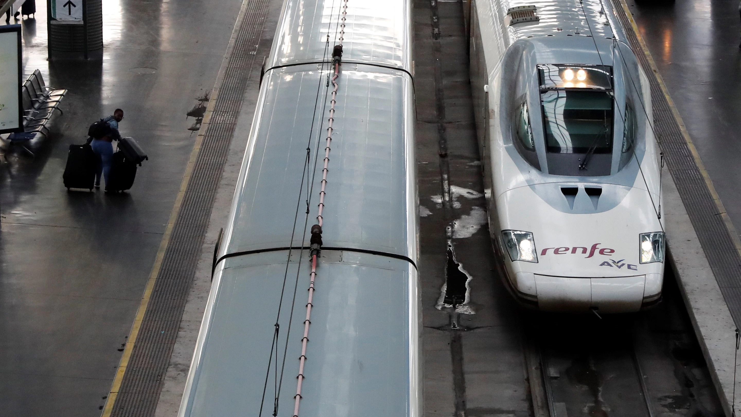 Renfe cancela la venta por un fallo el&eacute;ctrico debido al temporal