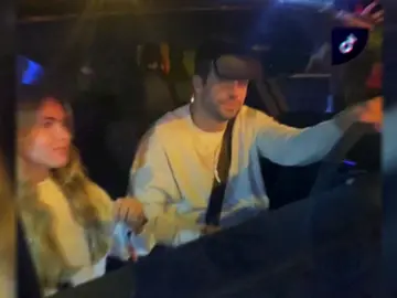 Gerard Piqué comió con Clara Chía y sus padres el 26 de diciembre para celebrar el día de San Esteban Gerard Piqué comió con Clara Chía y sus padres el 26 de diciembre para celebrar el día de San Esteban