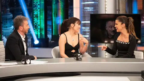 El increíble lapsus de Adriana Ugarte con Andrés Calamaro... ¡que después repitió con Mónica Naranjo! El increíble lapsus de Adriana Ugarte con Andrés Calamaro... ¡que después repitió con Mónica Naranjo!