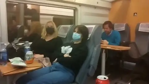 Caos en los trenes Caos en los trenes