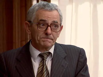 Quintero se marcha del despacho para alejarse de Cristina: “Es lo mejor” Quintero se marcha del despacho para alejarse de Cristina: “Es lo mejor”