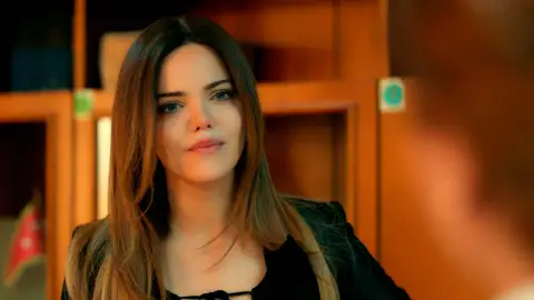 Yungor le cuenta toda la verdad sobre Hakan a Züleyha pero no le vale: “No cambiaré de opinión” Yungor le cuenta toda la verdad sobre Hakan a Züleyha pero no le vale: “No cambiaré de opinión”