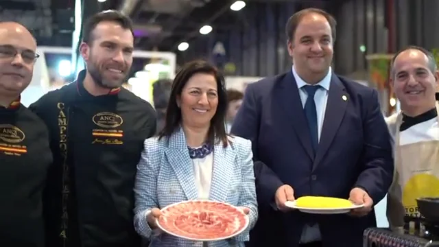 La tortilla de Betanzos y el jam&oacute;n de Guijuelo sellar&aacute;n una uni&oacute;n gastron&oacute;mica en Fitur