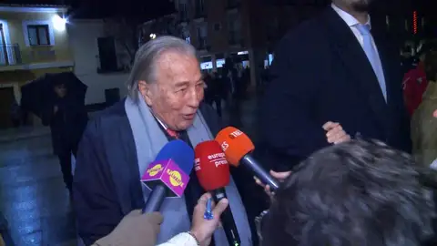 El padre de Paloma Cuevas aprueba su especial amistad con Luis Miguel: “Siempre ha estado enamorado" El padre de Paloma Cuevas aprueba su especial amistad con Luis Miguel: “Siempre ha estado enamorado"