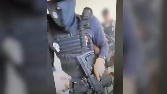 La Guardia Civil detiene a 22 personas por extorsionar y amenazar a clientes de prostitutas La Guardia Civil detiene a 22 personas por extorsionar y amenazar a clientes de prostitutas