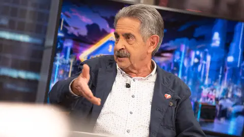 Miguel Ángel Revilla cuenta el acoso escolar que sufrió de pequeño: "Me llamaban 'el gorrón'" Miguel Ángel Revilla cuenta el acoso escolar que sufrió de pequeño: "Me llamaban 'el gorrón'"