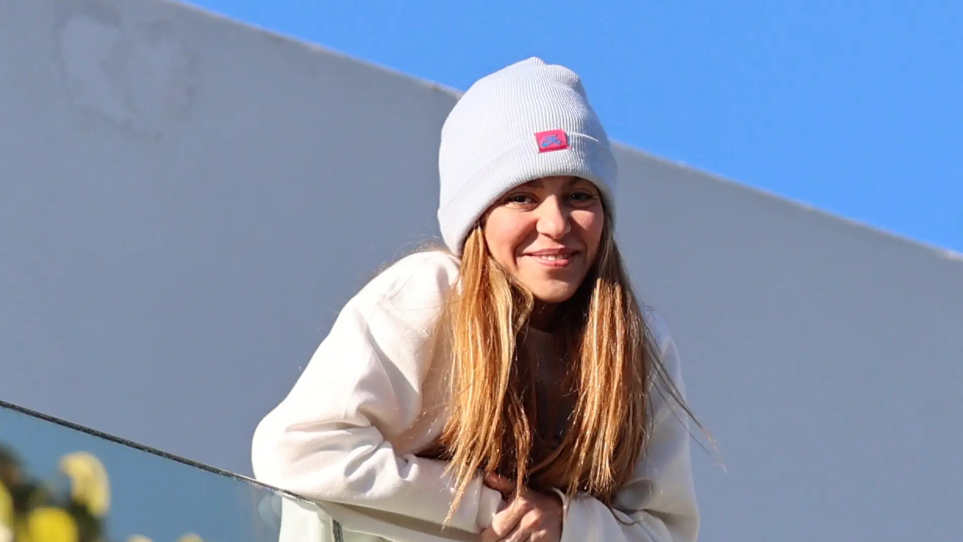 Shakira, en el balcón de su casa