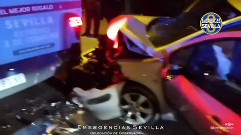 Un hombre que multiplicaba por nueve la tasa de alcohol permitida y no tenía carnet choca contra un autobús y deja 13 heridos Un hombre que multiplicaba por nueve la tasa de alcohol permitida y no tenía carnet choca contra un autobús y deja 13 heridos