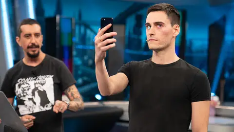 ¿En qué consiste la visión binocular? Marron lo explica de la mejor manera en 'El Hormiguero' ¿En qué consiste la visión binocular? Marron lo explica de la mejor manera en 'El Hormiguero'