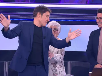 ¡De película! Manel Fuentes y Vicenta recrean la escena más famosa de ‘El Rey León’ ¡De película! Manel Fuentes y Vicenta recrean la escena más famosa de ‘El Rey León’