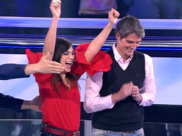 ¡‘Victoria’ les otorga la victoria! Alicia y Juan se llevan 75.000 euros con un final épico en ‘Atrapa un millón’