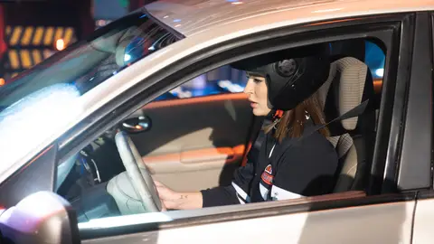 ¡Impresionante! El agobio de Laura Escanes conduciendo por la ‘Pasarela al infierno’ en ‘El Desafío’ ¡Impresionante! El agobio de Laura Escanes conduciendo por la ‘Pasarela al infierno’ en ‘El Desafío’