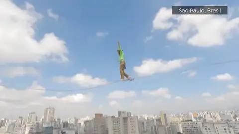 Rafael Bridi y uno de los 'slackline' más increíbles que se recuerdan Rafael Bridi y uno de los 'slackline' más increíbles que se recuerdan