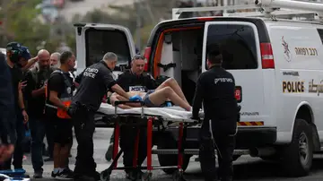 Un hombre herido en nuevo ataque en Jerusalen. Un hombre herido en nuevo ataque en Jerusalen.