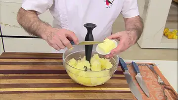 Elabora el puré de patata