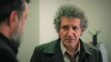 El pacto de Akif y Orhan para que nadie descubra la verdad: "Como mi mujer muera habrá una guerra de sangre" El pacto de Akif y Orhan para que nadie descubra la verdad: "Como mi mujer muera habrá una guerra de sangre"
