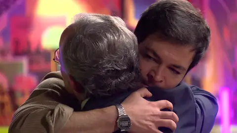 Luján cae en la trampa de Jorge y le demuestra que confía en él con un inesperado regalo Luján cae en la trampa de Jorge y le demuestra que confía en él con un inesperado regalo