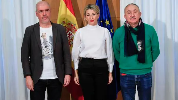 Yolanda Díaz con Pepe Álvarez y Unai Sordo Yolanda Díaz con Pepe Álvarez y Unai Sordo
