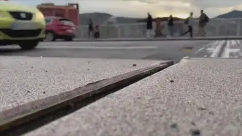 El temblor del puente de Deusto en Bilbao El temblor del puente de Deusto en Bilbao