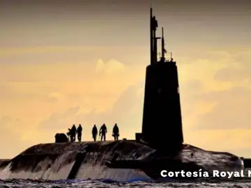 Repararon un submarino con pegamento Repararon un submarino con pegamento