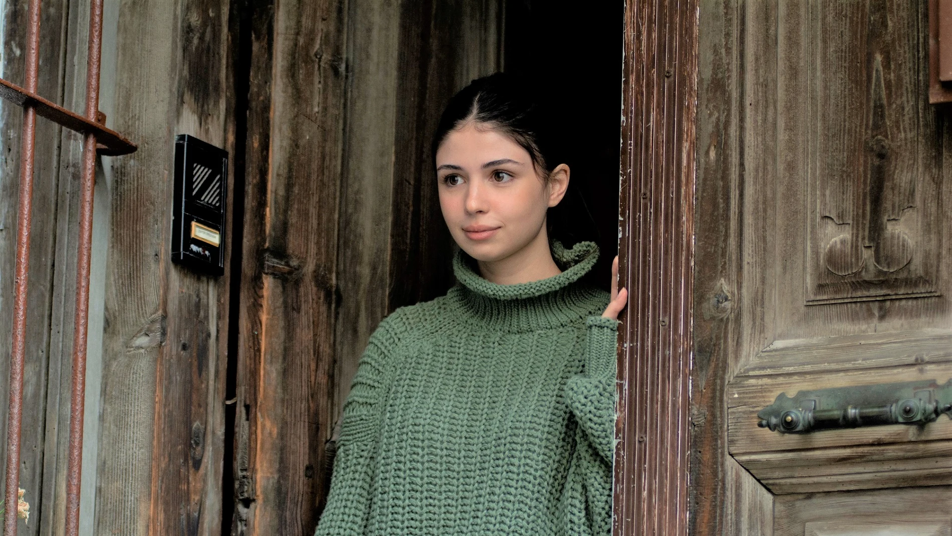 Conoce a Zeynep Atilgan, la actriz que da vida a Parla en ‘Secretos de familia’