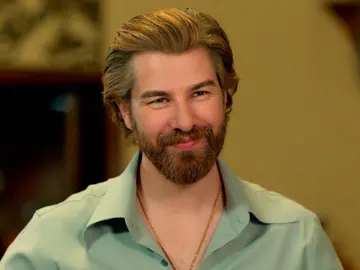 ¡Fikret y Zeynep se conocen! ¿Surgirá la química entre ellos? ¡Fikret y Zeynep se conocen! ¿Surgirá la química entre ellos?