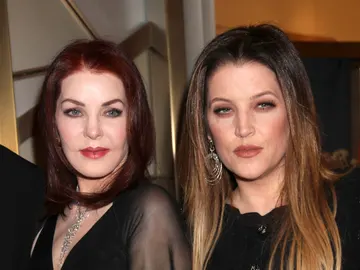 Lisa Marie y Priscilla Presley Lisa Marie y Priscilla Presley