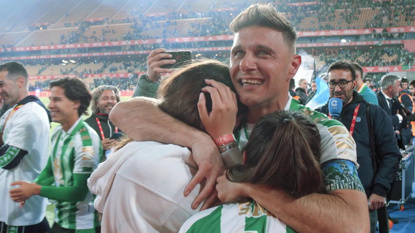 El mensaje de Daniela y Salma, las hijas de Joaqu&iacute;n antes de la final de la Copa del Rey