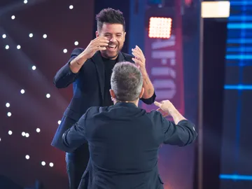 Pablo López sorprende en ‘El Desafío’ para protagonizar un reto junto Mariló Montero Pablo López sorprende en ‘El Desafío’ para protagonizar un reto junto Mariló Montero