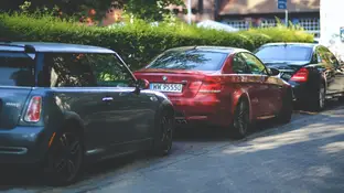 Coches aparcados Coches aparcados