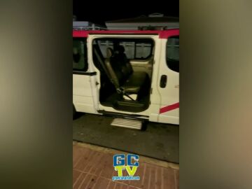 El turista deberá pagar 4.500 euros por "arrancar de cuajo" la puerta de un taxi
