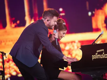 ¡Pura emoción! Pablo López y Mariló Montero interpretan ‘Vi’ al piano en ‘El Desafío’ ¡Pura emoción! Pablo López y Mariló Montero interpretan ‘Vi’ al piano en ‘El Desafío’