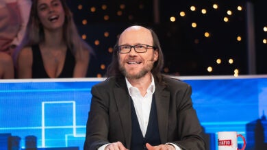 La reprimenda Santiago Segura a Roberto Leal tras su presentación de Pablo López: “Debo decirte en el problema que te has metido, para que lo sepas” 