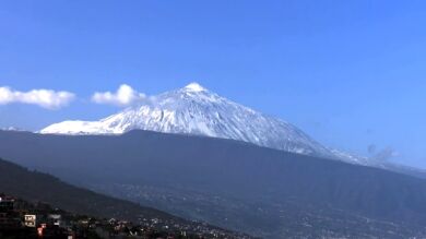 La ola de frío cubre de blanco las cumbres de Tenerife y La Palma