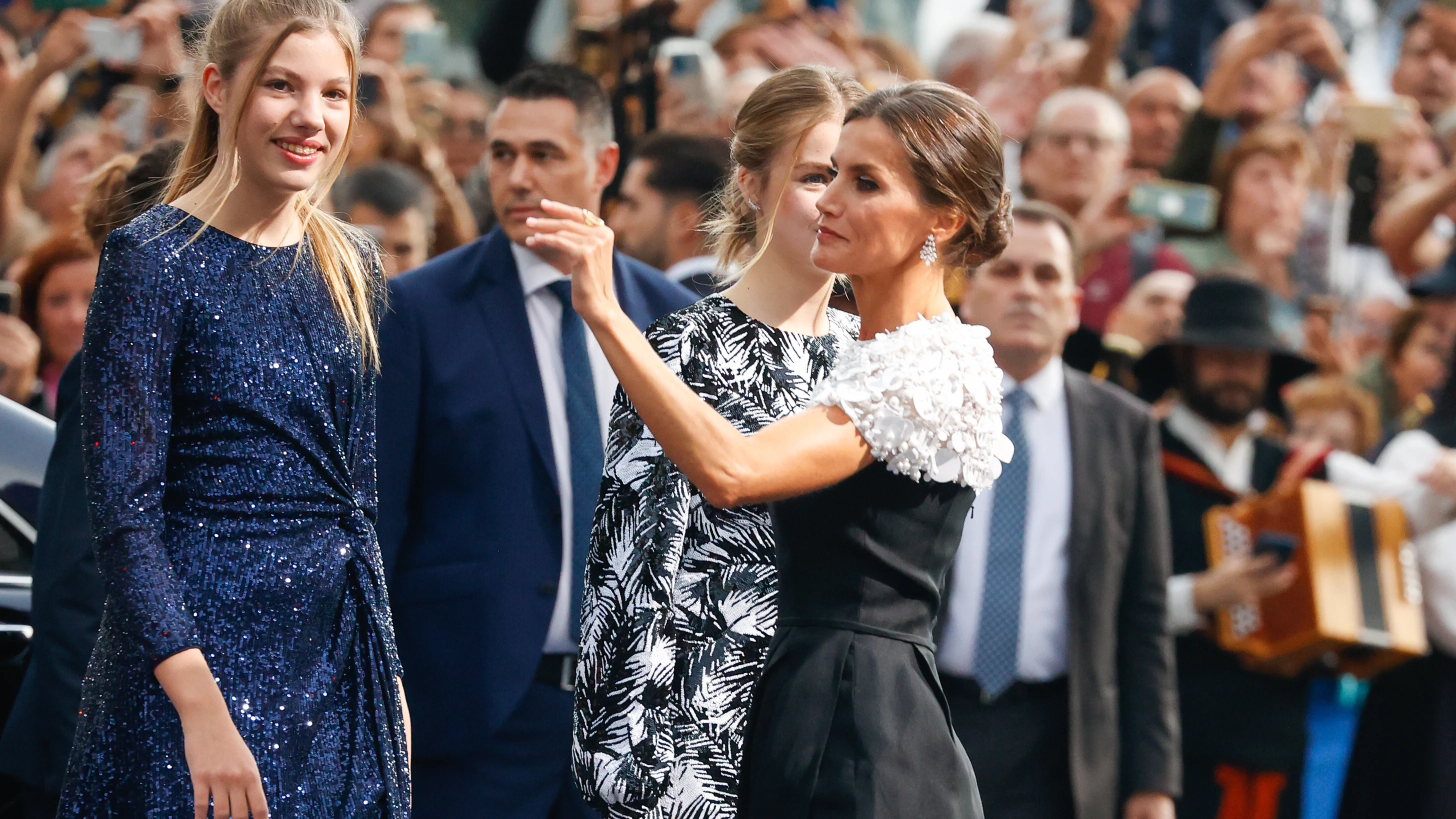 La reina Letizia, la princesa Leonor y la infanta Sofía La reina Letizia, la princesa Leonor y la infanta Sofía