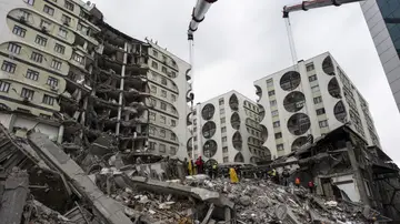 Imagenes de edificios destruidos en Turquía Imagenes de edificios destruidos en Turquía