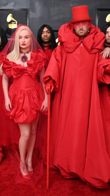 Kim Petras y Sam Smith en los premios Grammy 2023