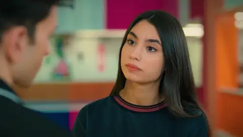 Cemile deja las cosas a claras a Tolga: "Si alguien se mete con Ömer, Asiye o Emel; no podría estar con esa persona" Cemile deja las cosas a claras a Tolga: "Si alguien se mete con Ömer, Asiye o Emel; no podría estar con esa persona"