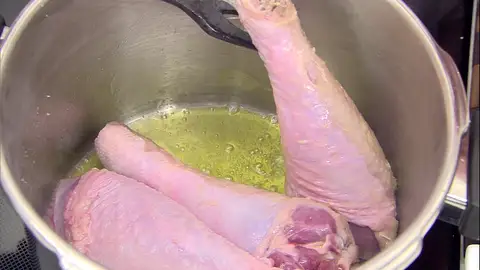 Dora los muslos de pavo Dora los muslos de pavo