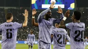 Vinicius y Rüdiger celebran el primer gol ante el Al-Ahly Vinicius y Rüdiger celebran el primer gol ante el Al-Ahly