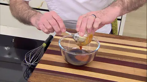 Elabora la salsa Elabora la salsa