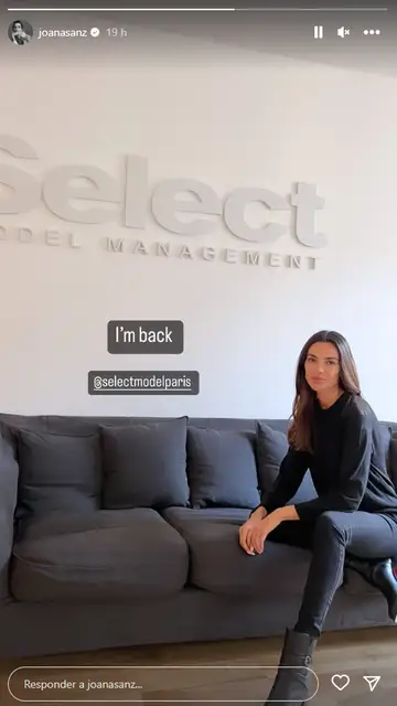 Joana Sanz en una conocida agencia de modelos de París Joana Sanz en una conocida agencia de modelos de París